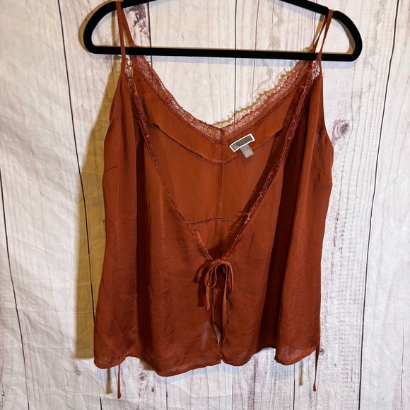 Vintage Chelsea 28 Brown Rust Tie Front Camisole Lace Satin Top Medium - Picture 1 of 6